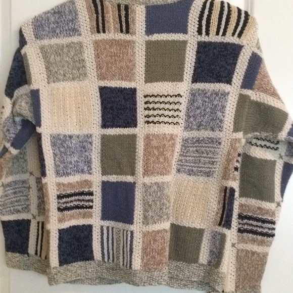 Sweater Cardigan - Picture 2 of 4